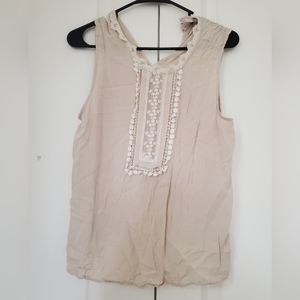Off white top